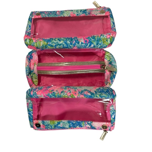 Lily Pulitzer “Fish My Wish” Trifold Make Up Bag. - Picture 6 of 9